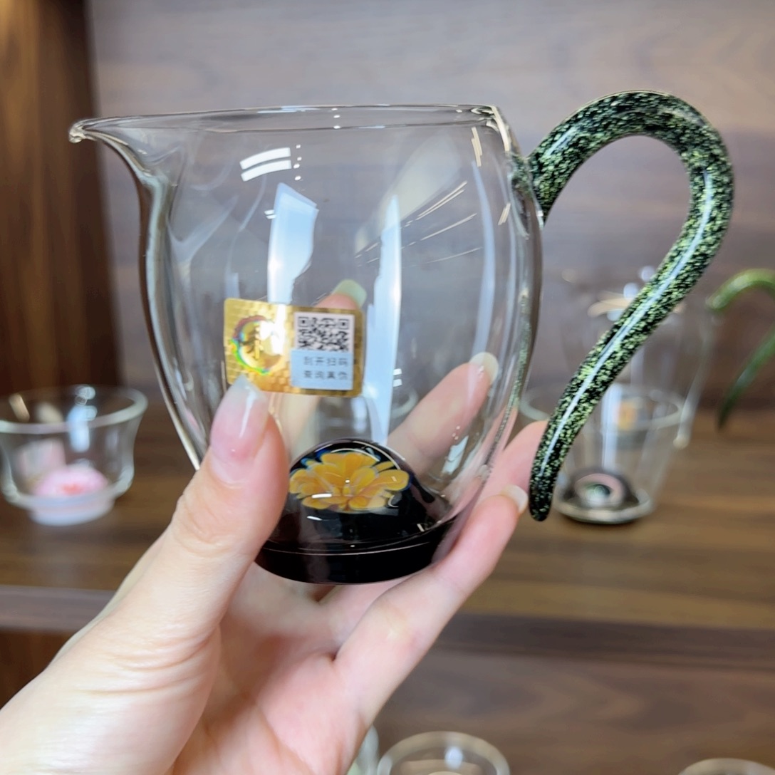 禾器芳韵珀黑金怡然