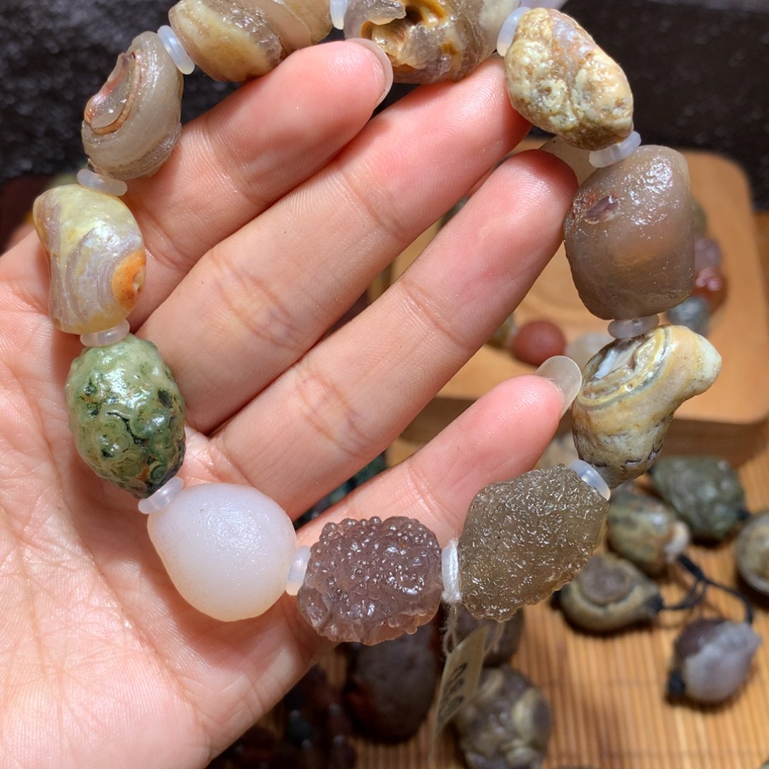 未镶嵌玛瑙/玉髓珠宝半成品