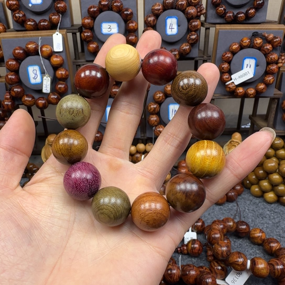 维腊木（绿檀）手串/手链