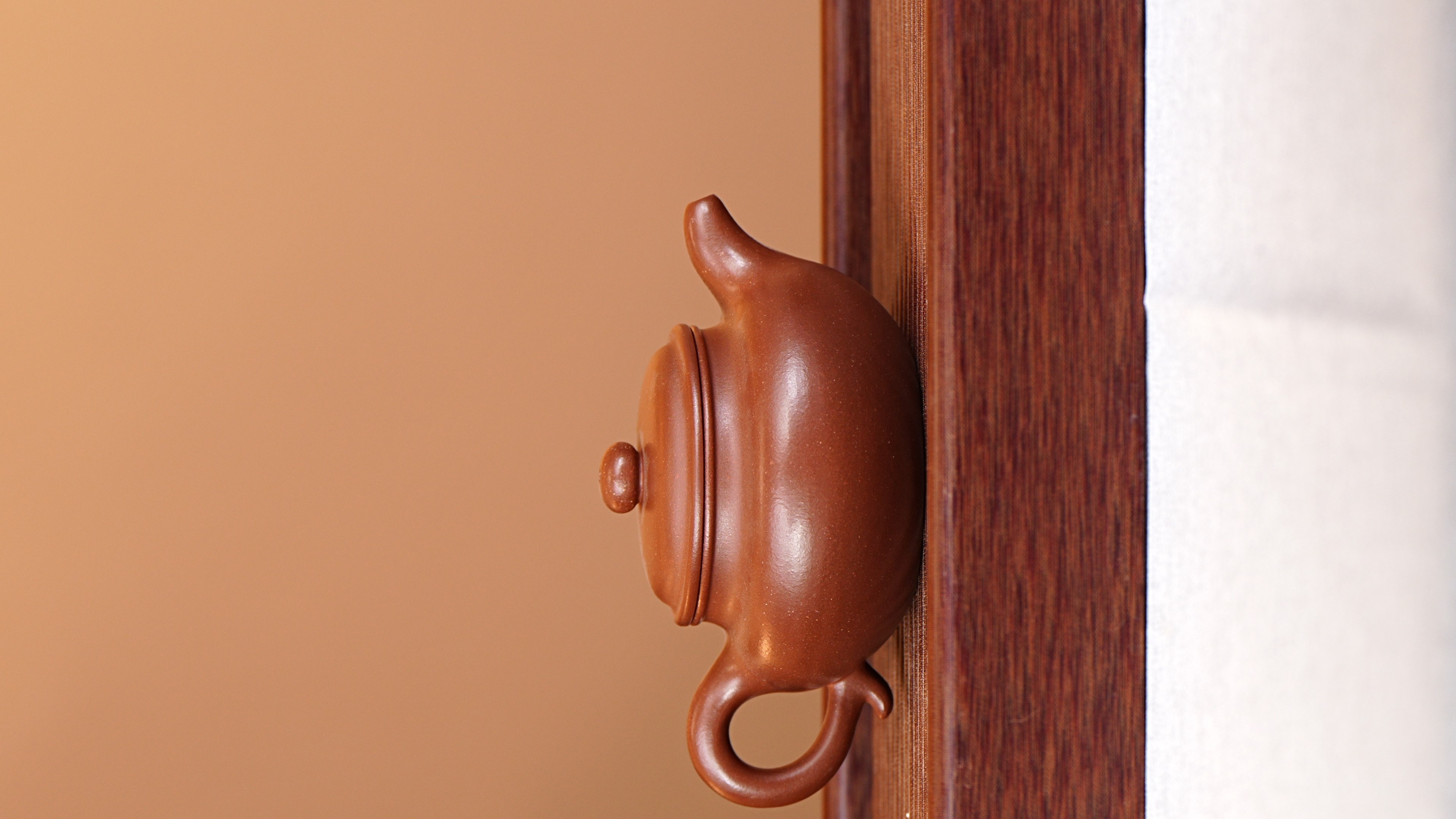 宜兴原矿 紫砂 半手工底槽清仿古如意茶壶容量260CC