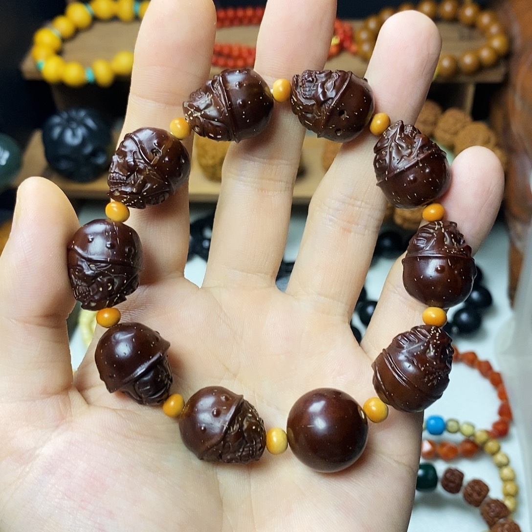 吊坠星月菩提紫金鼠骷不退换福利