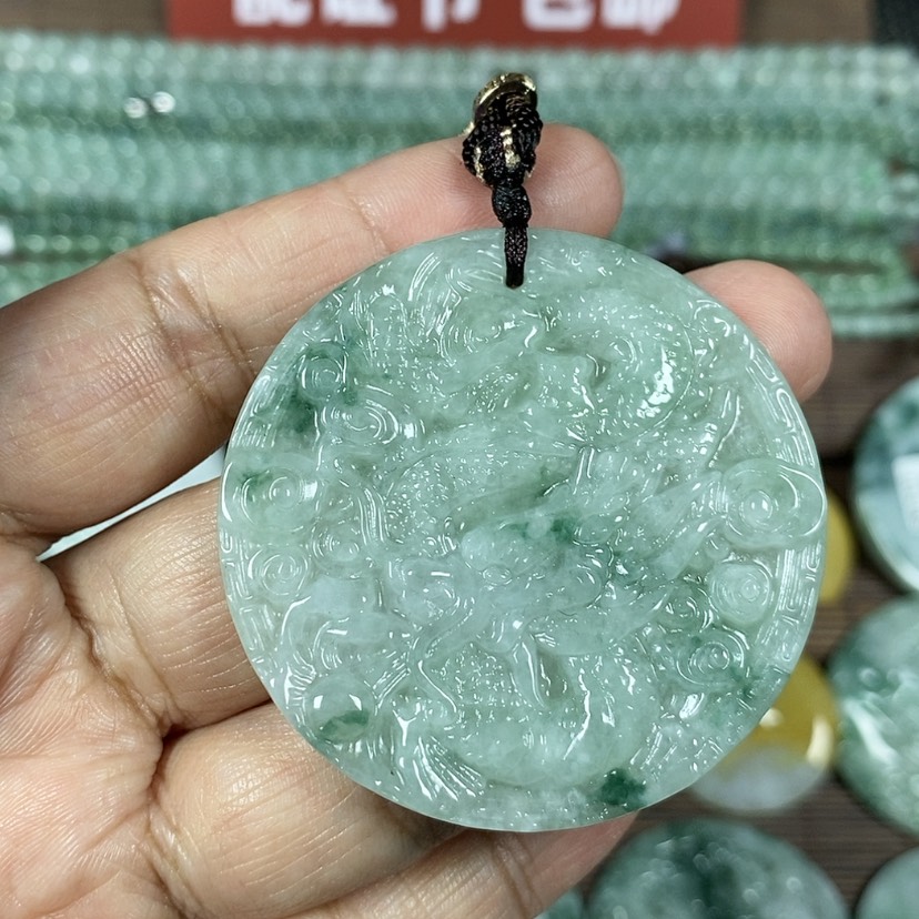 【闪购商品】翡翠颈饰未镶嵌玉吊坠翡翠玉圆形龙牌
