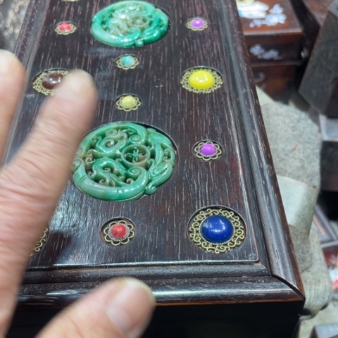 木盒子111111111111111