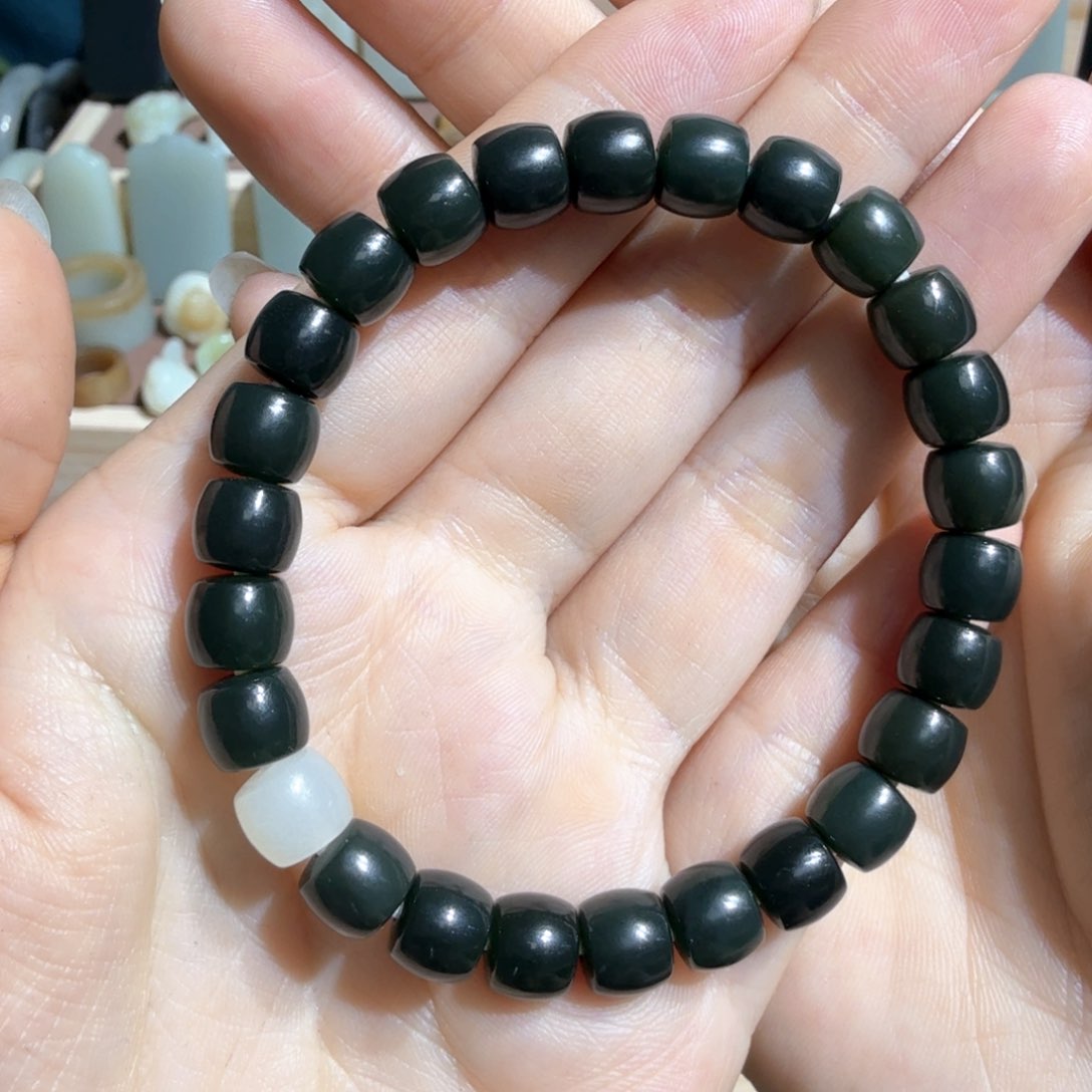 和田玉手串尺寸7*8未镶嵌