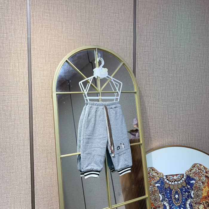 AE591    宝宝灰色休闲夹棉裤子