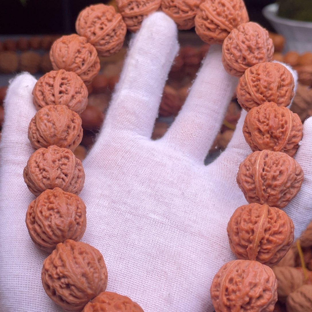 ぃ***月吊坠文玩核桃秋子