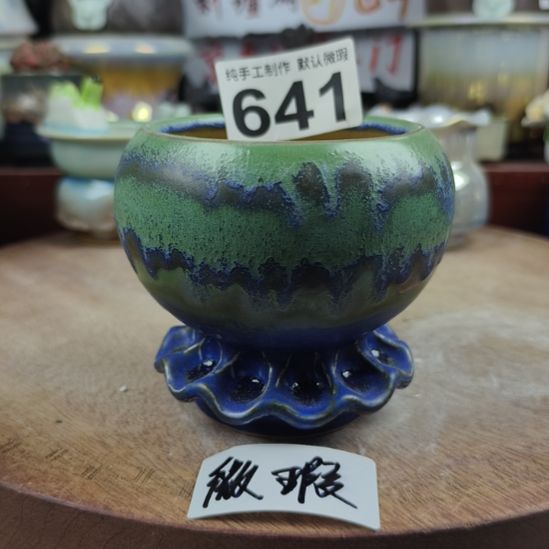 景德镇手工高温陶瓷(中号)内口8