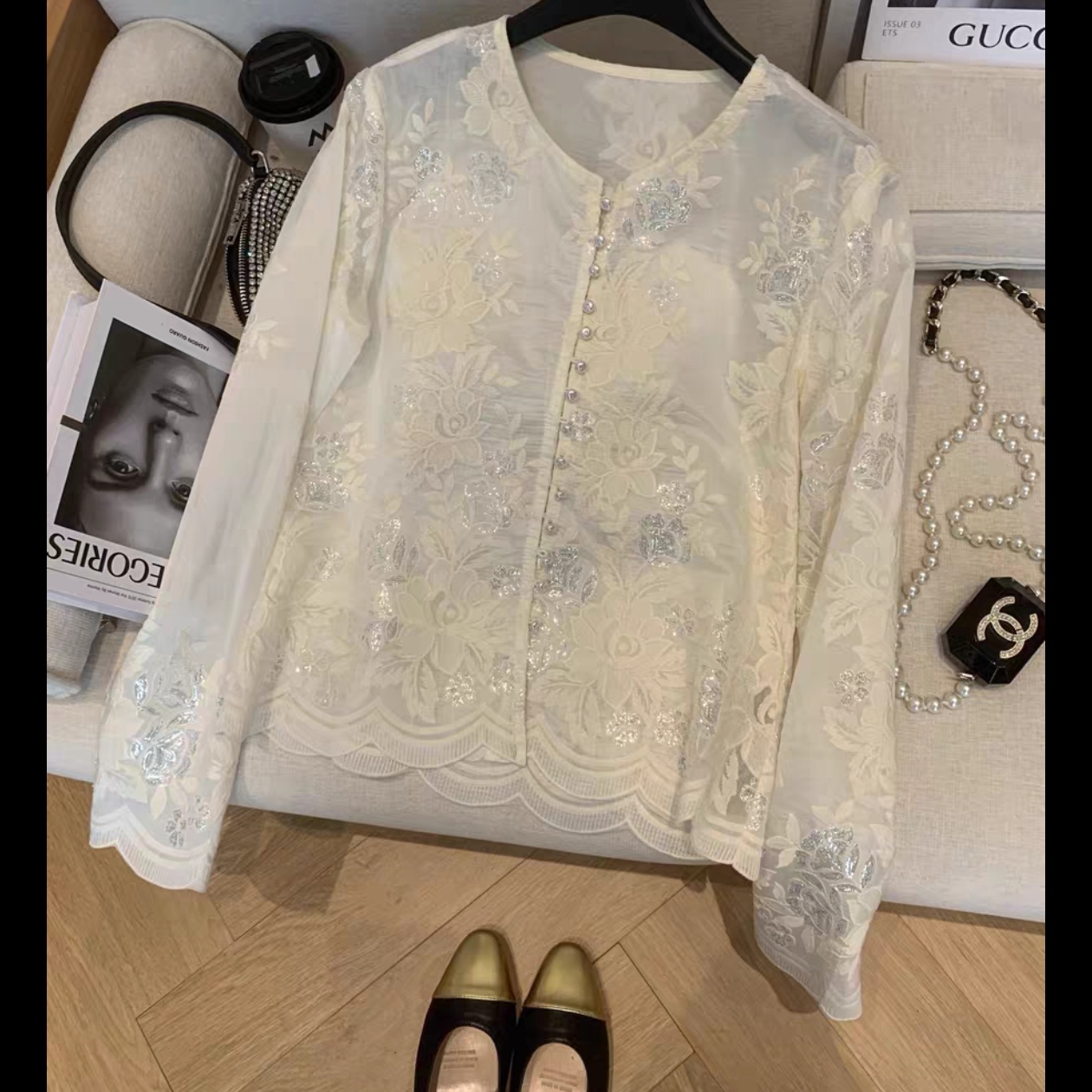 新中式复古国风盘扣白色蕾丝衬衫女2025春刺绣亮片长袖上衣