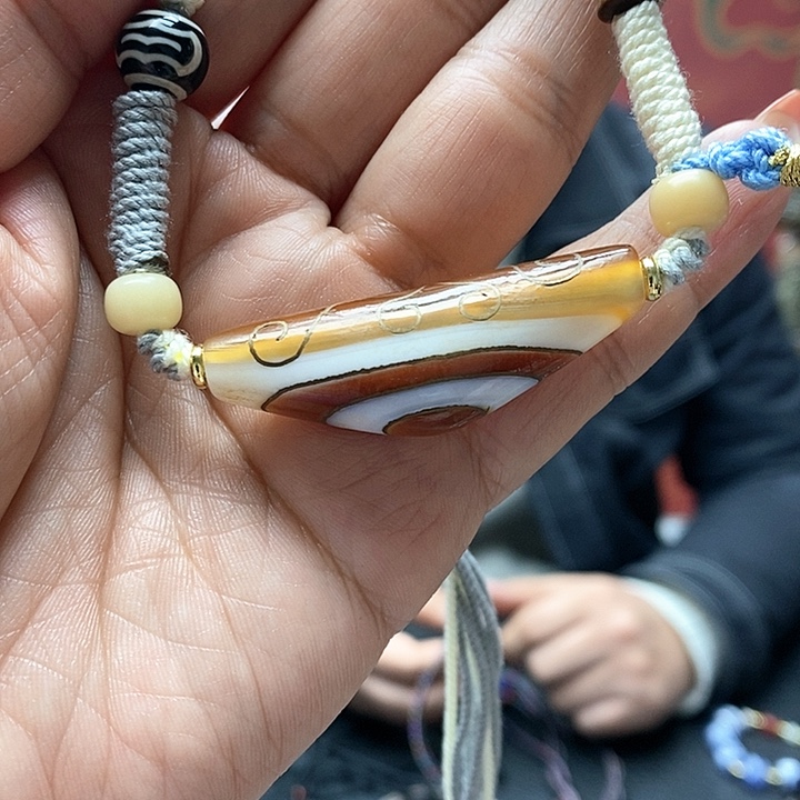 玛瑙/玉髓颈饰合金