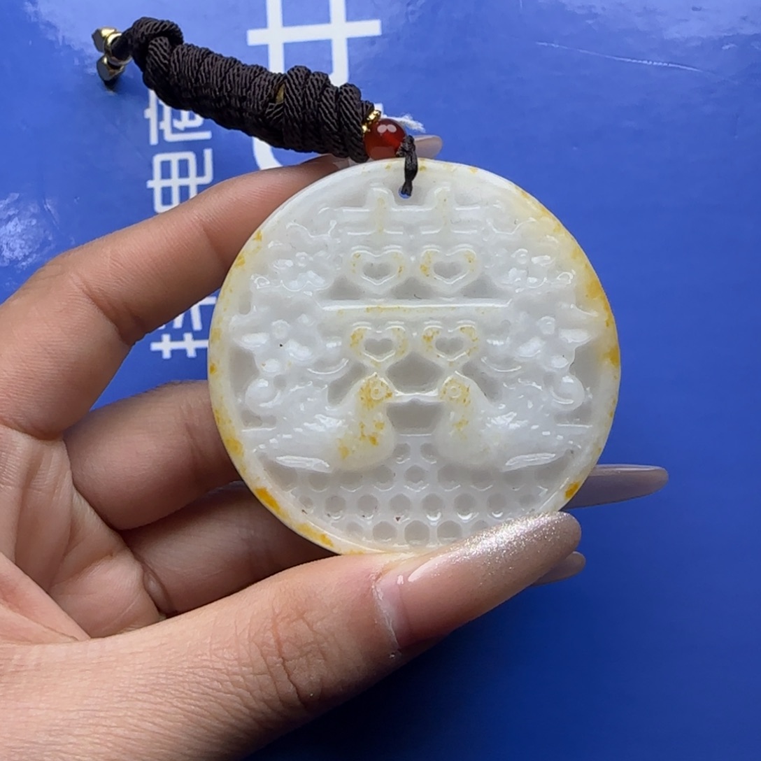 和田玉挂件未镶嵌