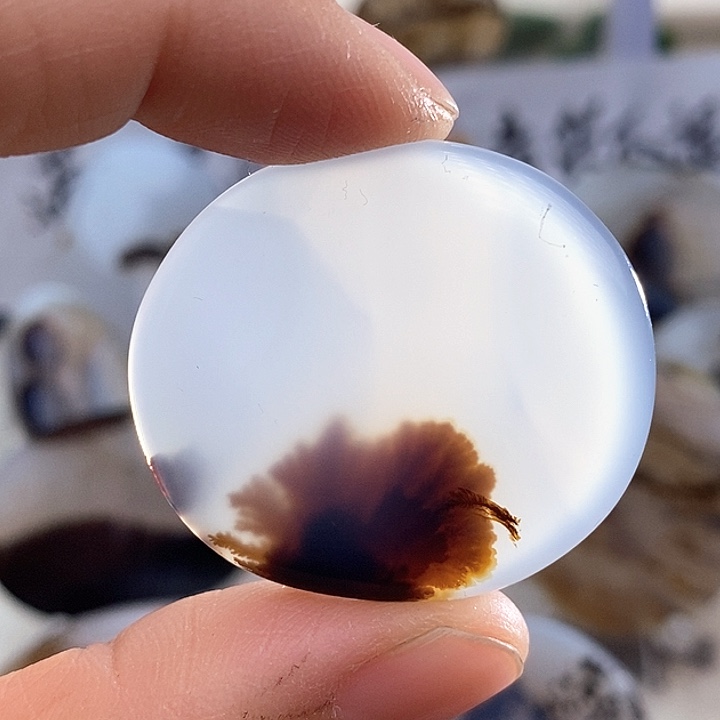 玛瑙/玉髓颈饰未镶嵌