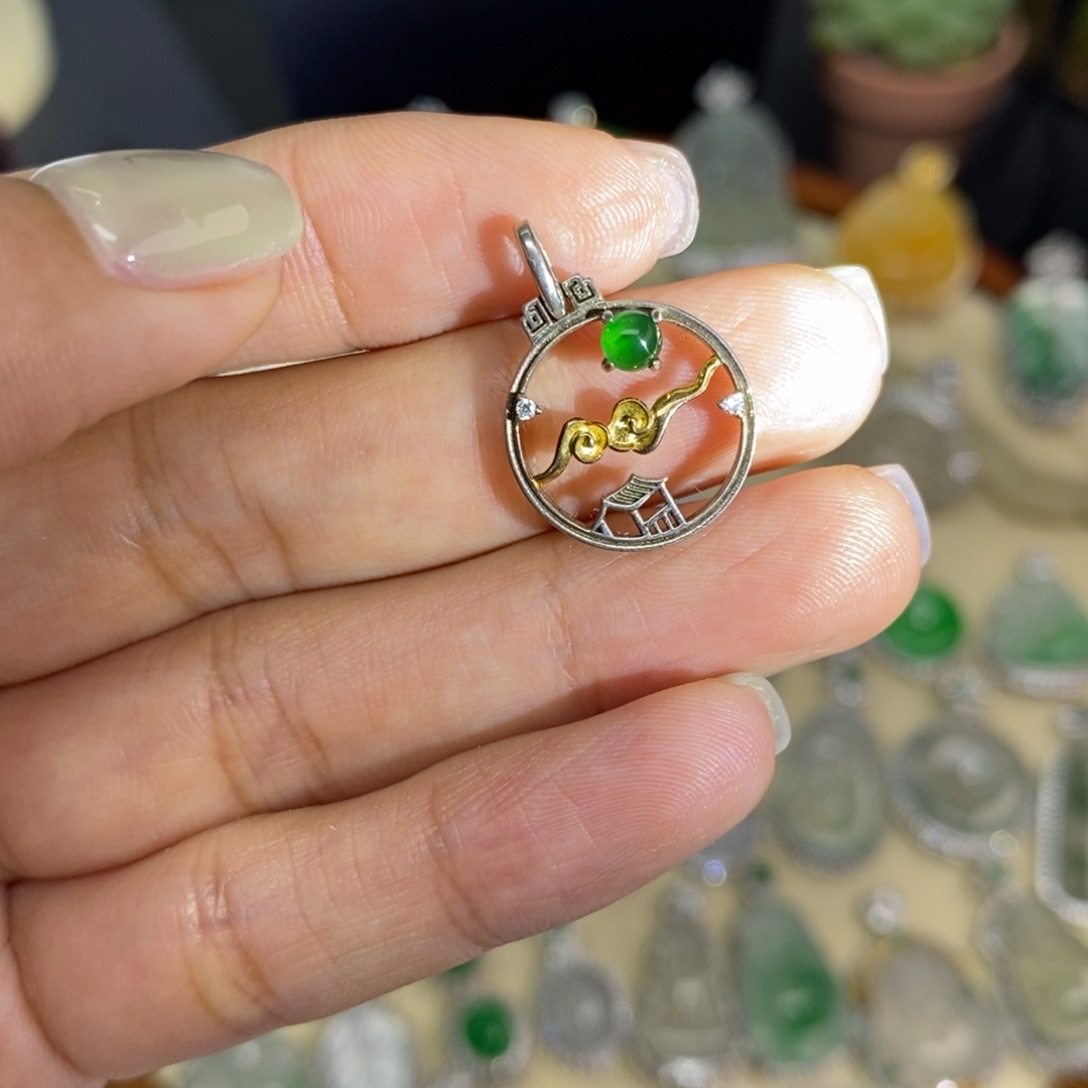 翡翠颈饰银S925镶嵌A货翡翠