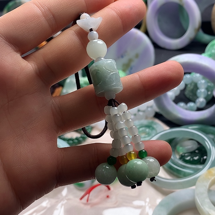 未镶嵌定制翡翠我