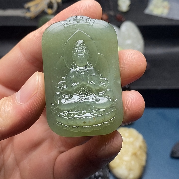 和田玉未镶嵌颈饰