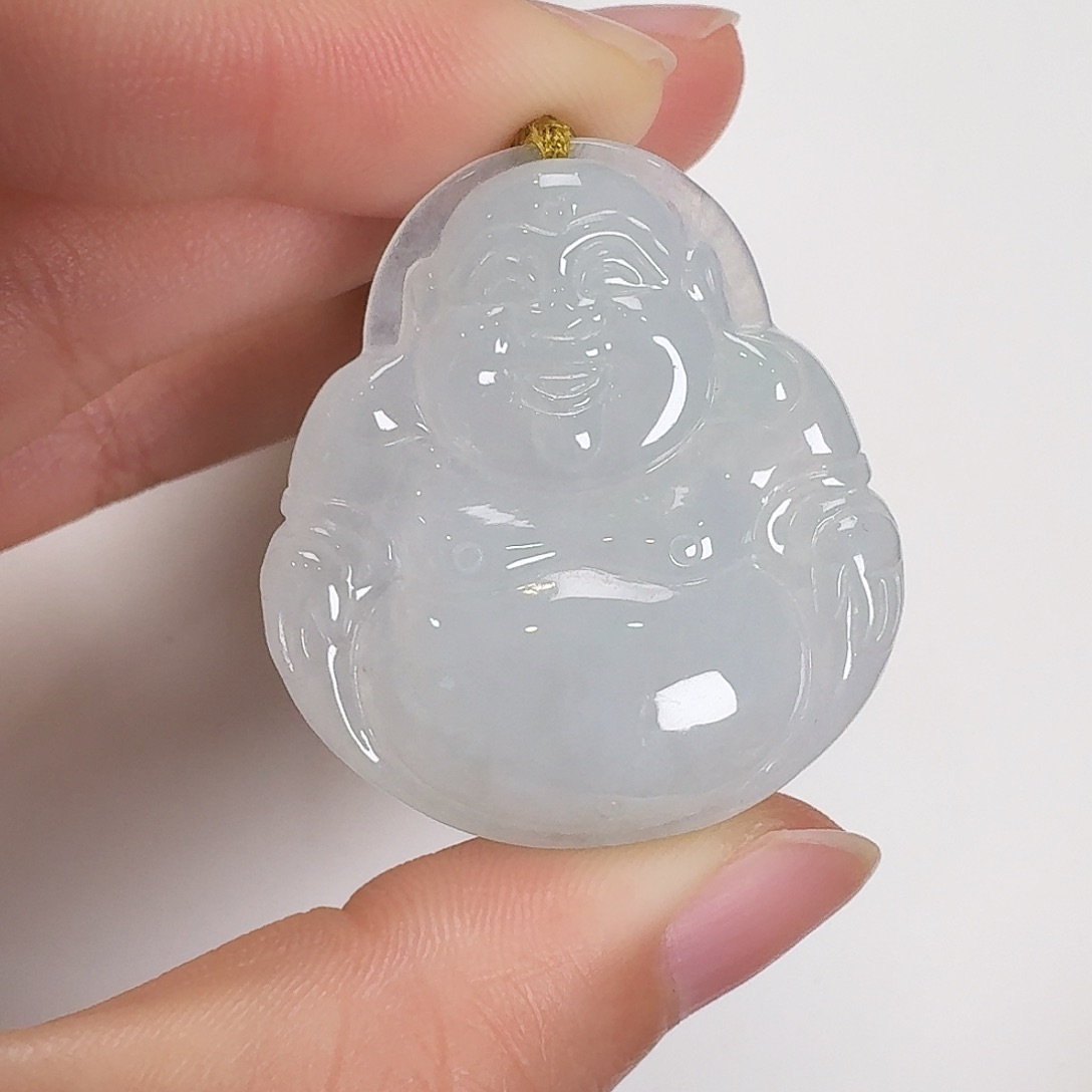 翡翠颈饰未镶嵌佛公