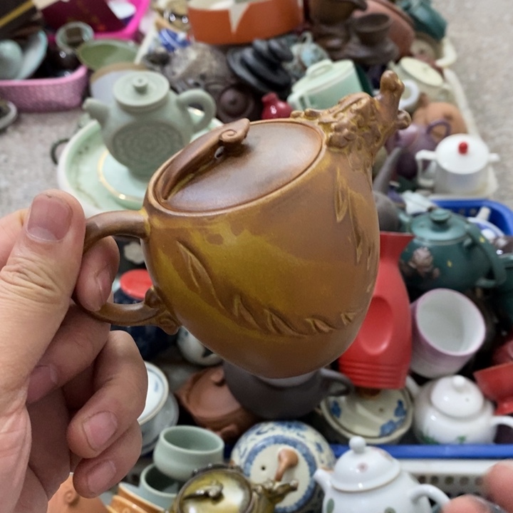 陶瓷艺术品及陶瓷壶