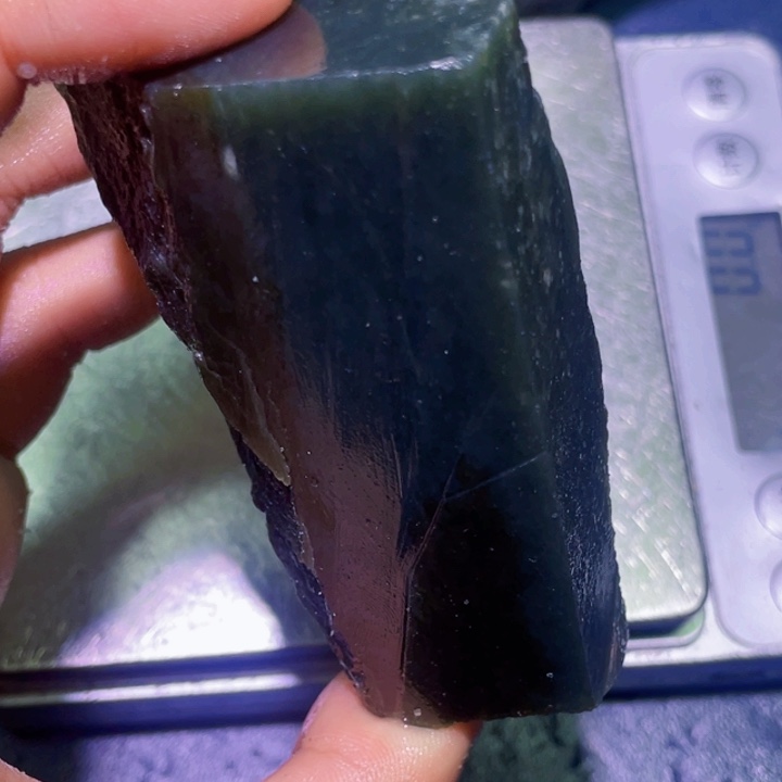 和田玉（糖玉）未镶嵌珠宝半成品