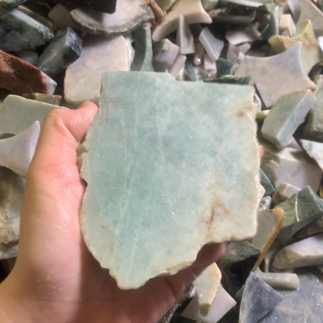 翡翠颈饰未镶嵌缅甸翡翠