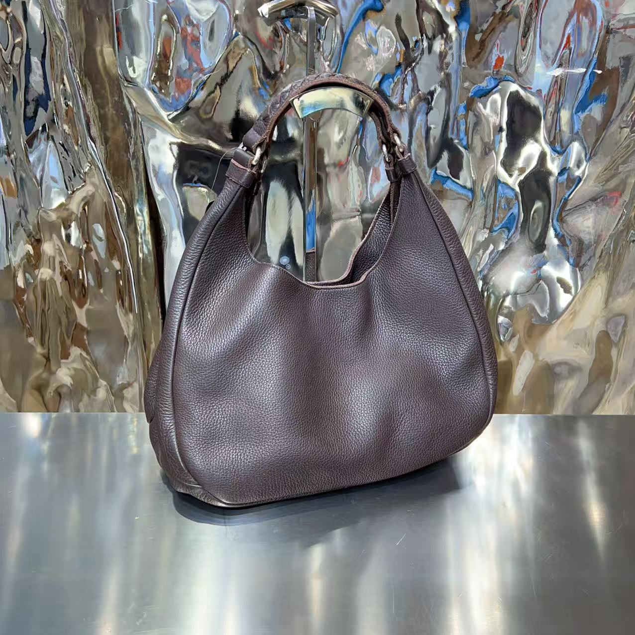95新 BOTTEGA VENETA/葆蝶家 葆蝶家 深咖色 Bv 编织 hobo 单肩包