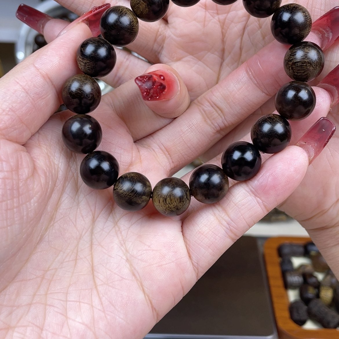 【闪购商品】沉香手串烟顺化紫棋