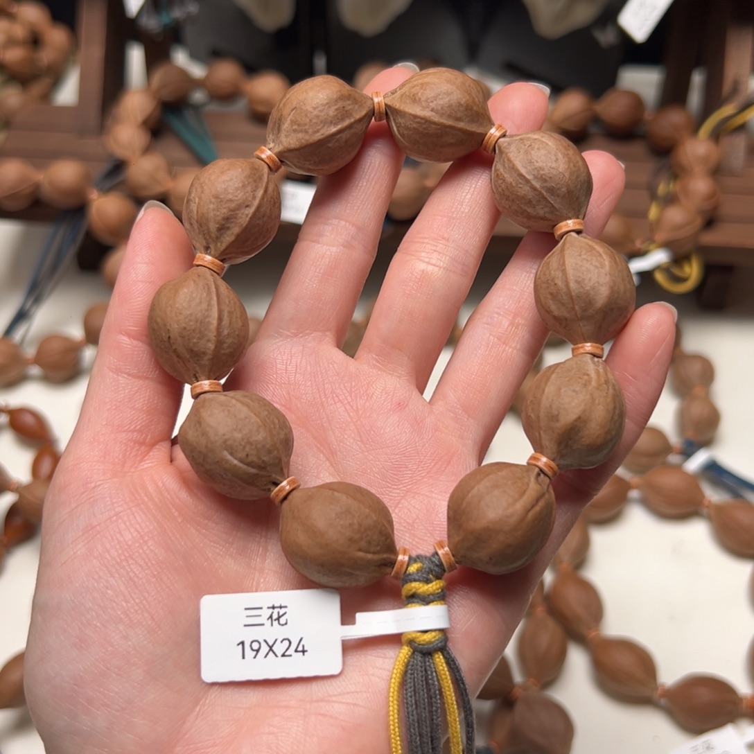 雨***光手串/手链橄榄核19.24梅林铁核