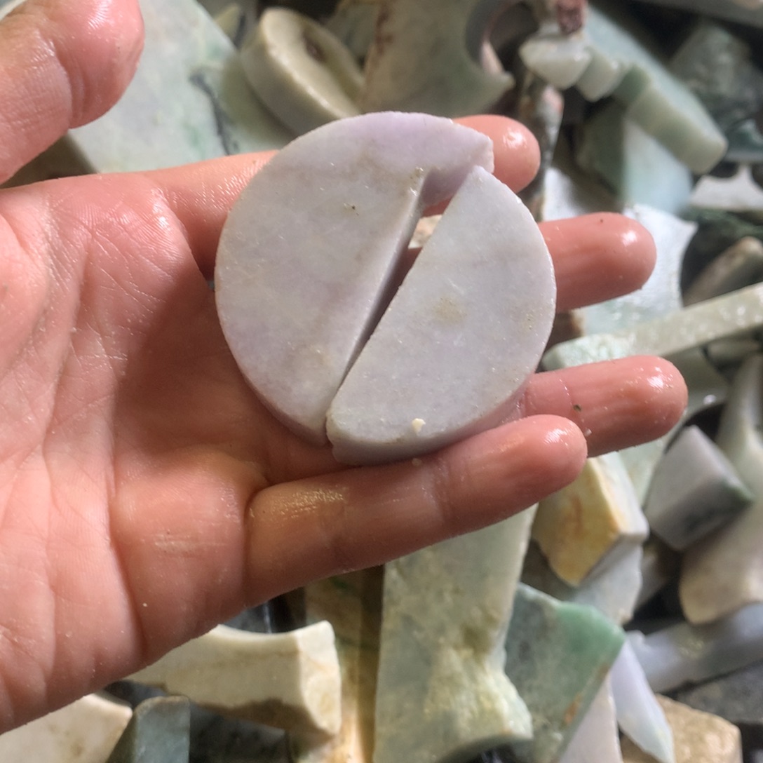 翡翠颈饰未镶嵌缅甸翡翠