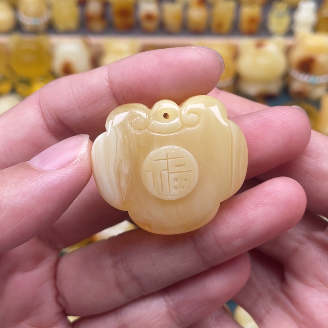 未镶嵌琥珀裸石蜜蜡