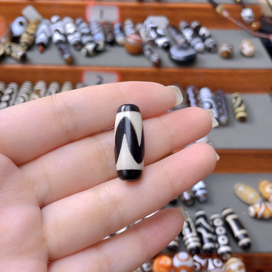 未镶嵌颈饰玛瑙/玉髓