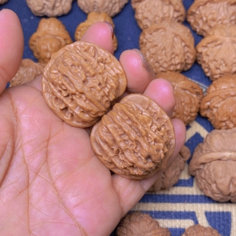 【闪购商品】文玩核桃吊坠阿*四座楼37