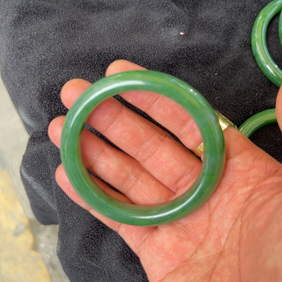 和田玉（碧玉）手镯未镶嵌正品碧玉和田玉北极玉精品