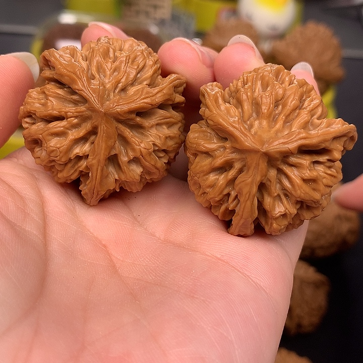 吊坠文玩核桃晓*哥38三棱