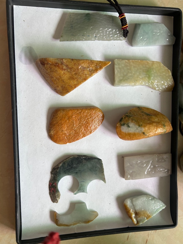 天然翡翠A货材料毛料定制人物黄翡手把件特色件
