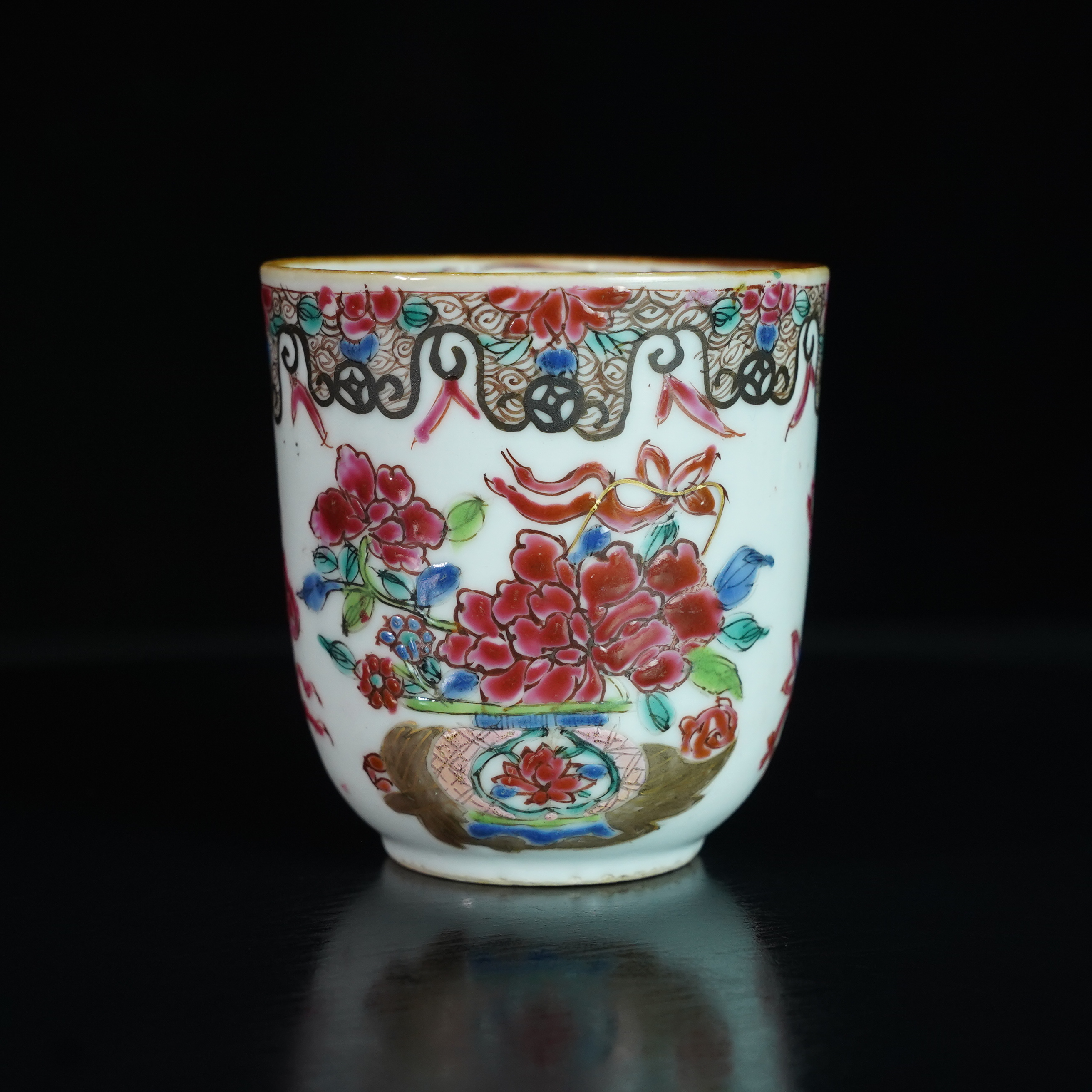 LCS250105004【十竹斋】清雍正花卉粉彩把杯