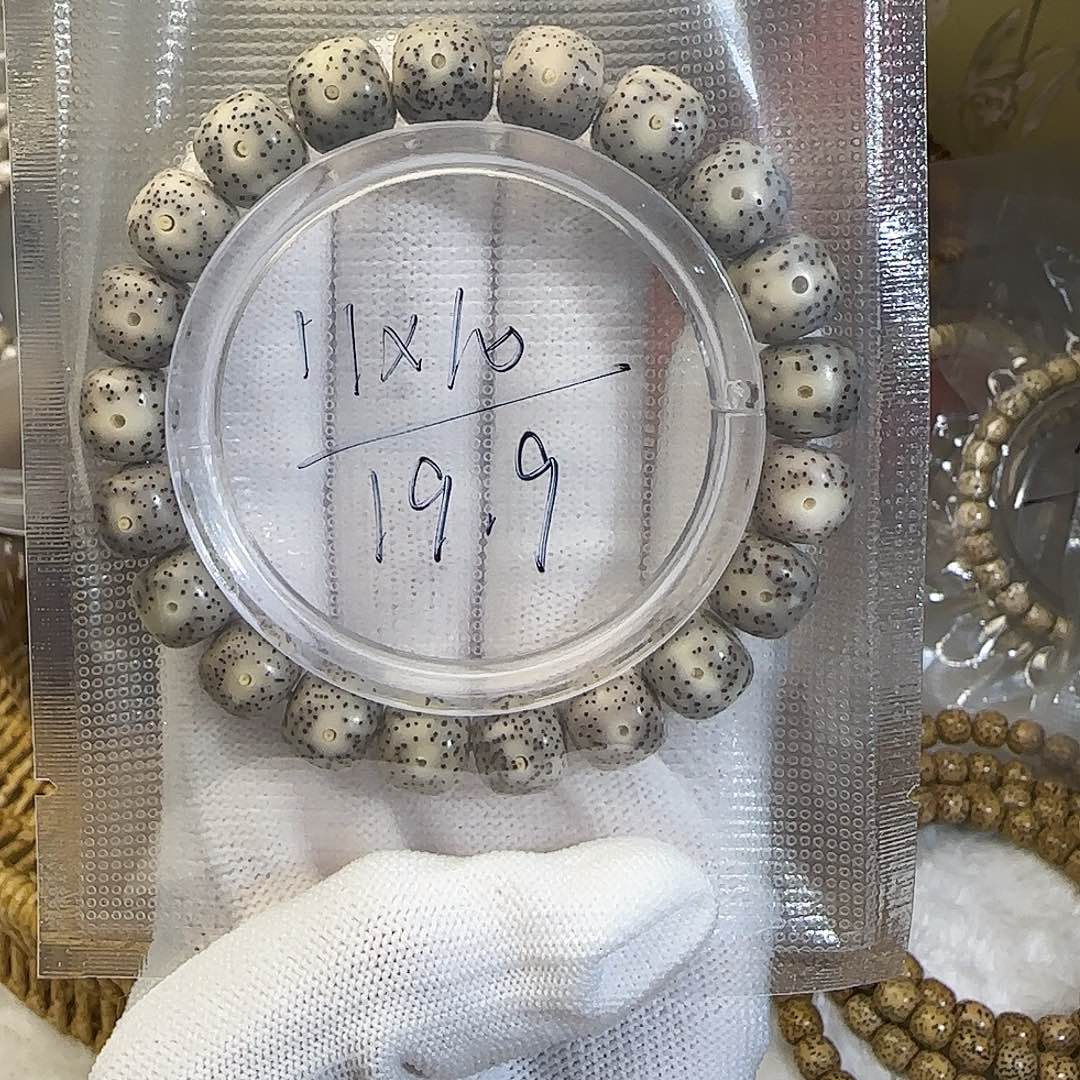 星月菩提手串星月菩提
