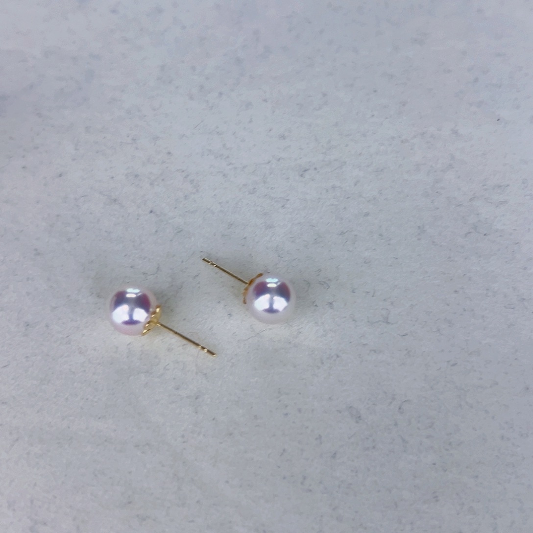 海水珍珠海水akoya天女耳钉7.5-8mm18K金镶嵌