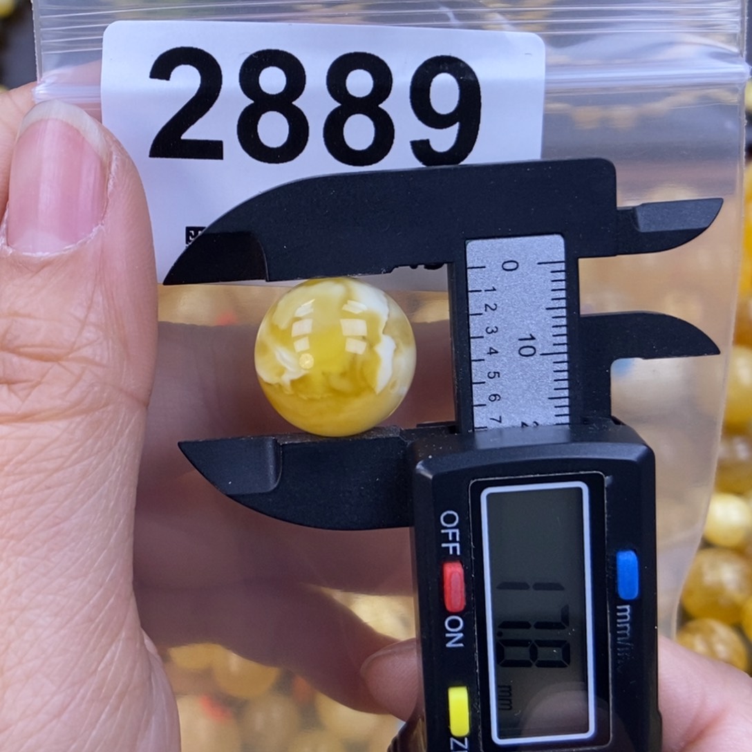 未镶嵌蜜蜡珠宝奇石