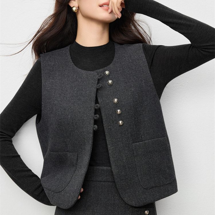 时尚气质马甲女春秋冬季百搭背心无袖马夹外套修身小香风短款上衣