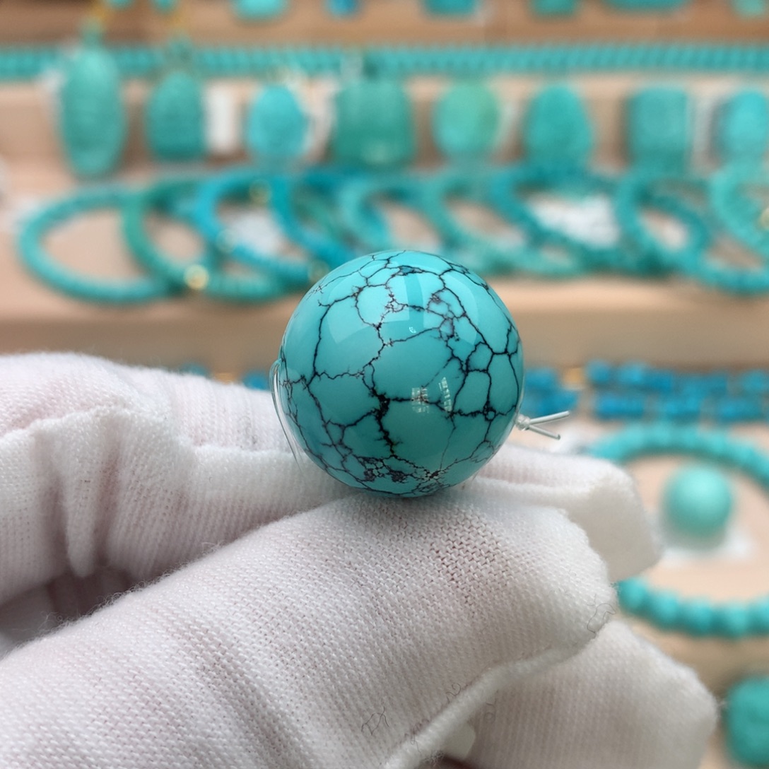 绿松石未镶嵌珠宝奇石19.2mm