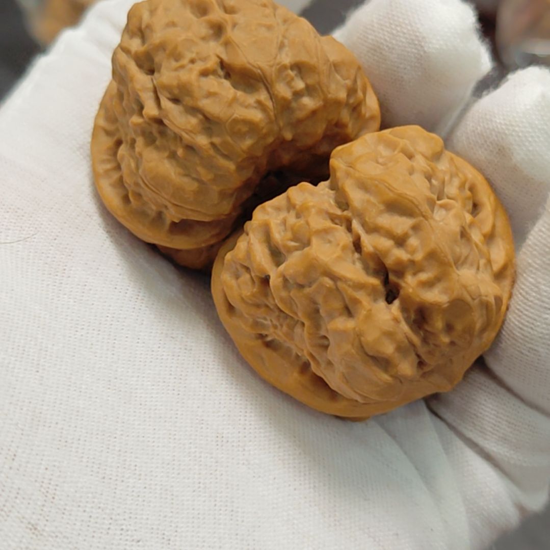 ◕****流文玩核桃全品无修蛤蟆头三九