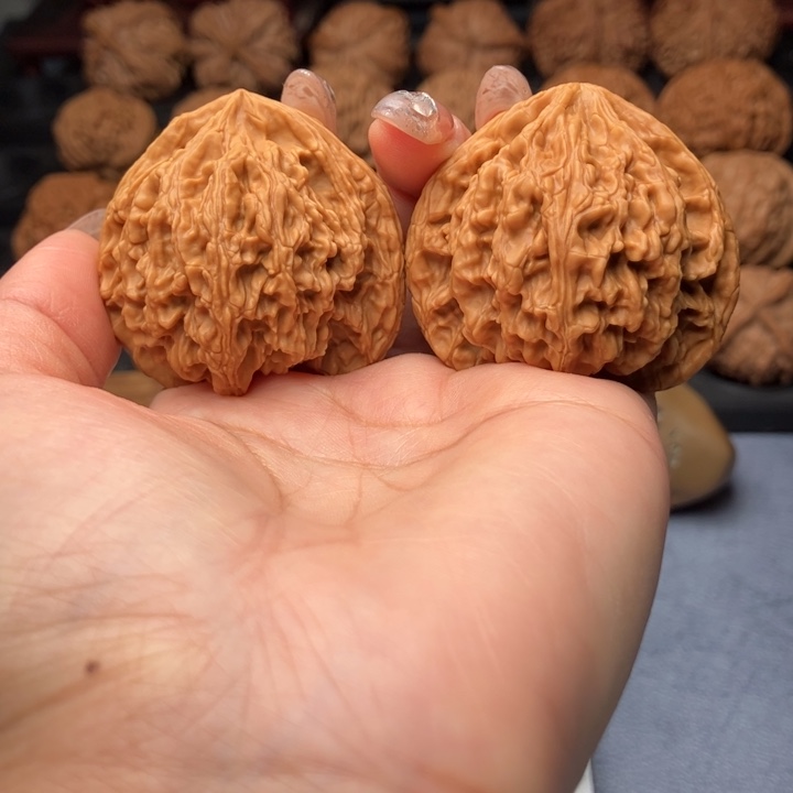 文玩核桃把件玉华宫狮子头43