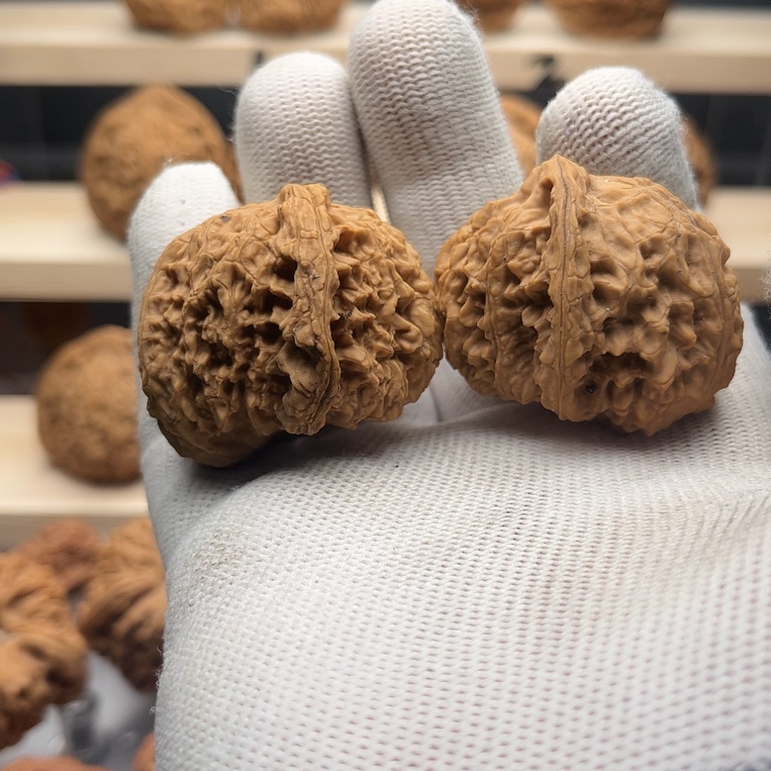 桃核吊坠澤**生33南将异型，，