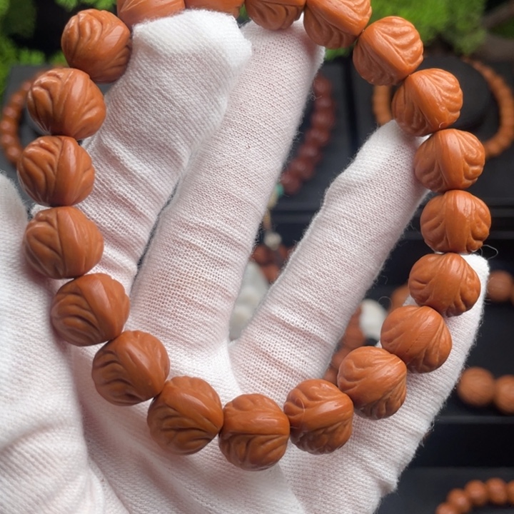 吊坠桃核精品单圈