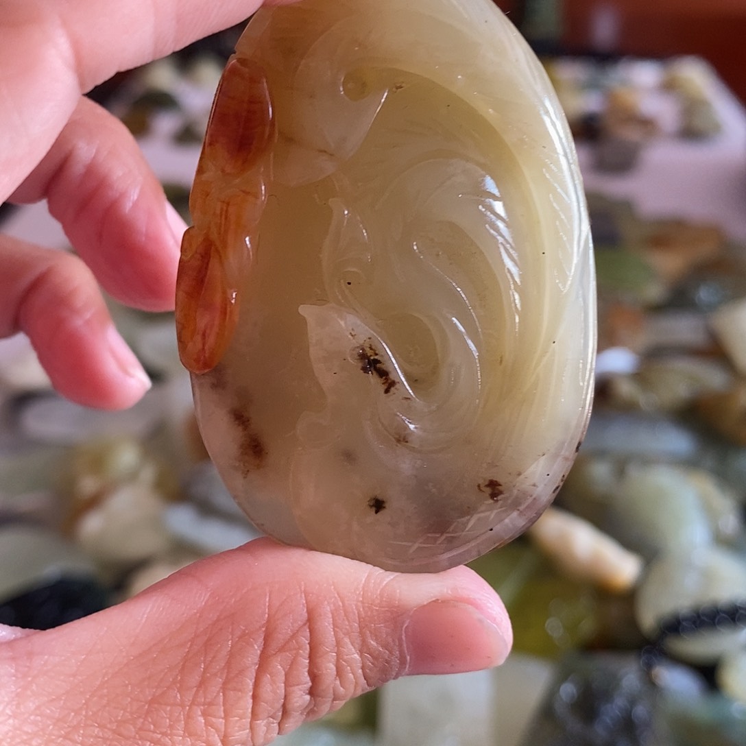 蛇纹石玉未镶嵌          