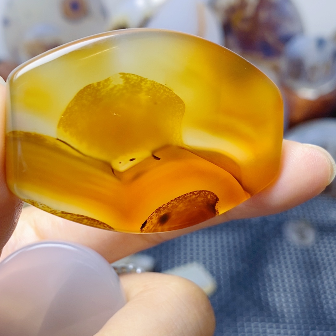 玛瑙/玉髓未镶嵌珠宝奇石