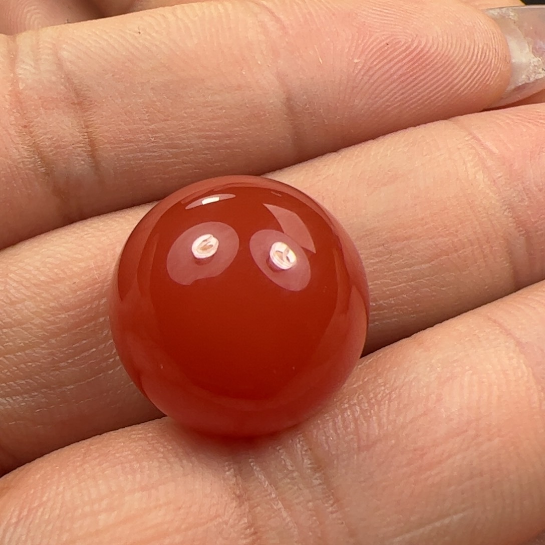 南红玛瑙珠子未镶嵌躺***鱼
