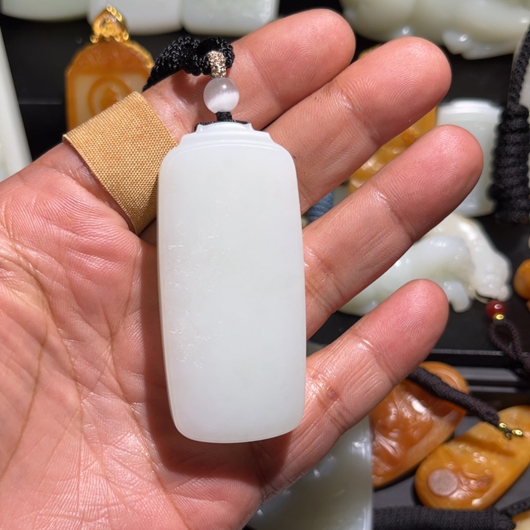 和田玉挂件未镶嵌横**舒