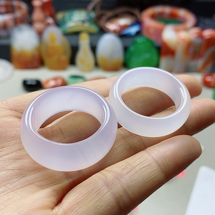 未镶嵌吊坠(不含链)玛瑙/玉髓八**财