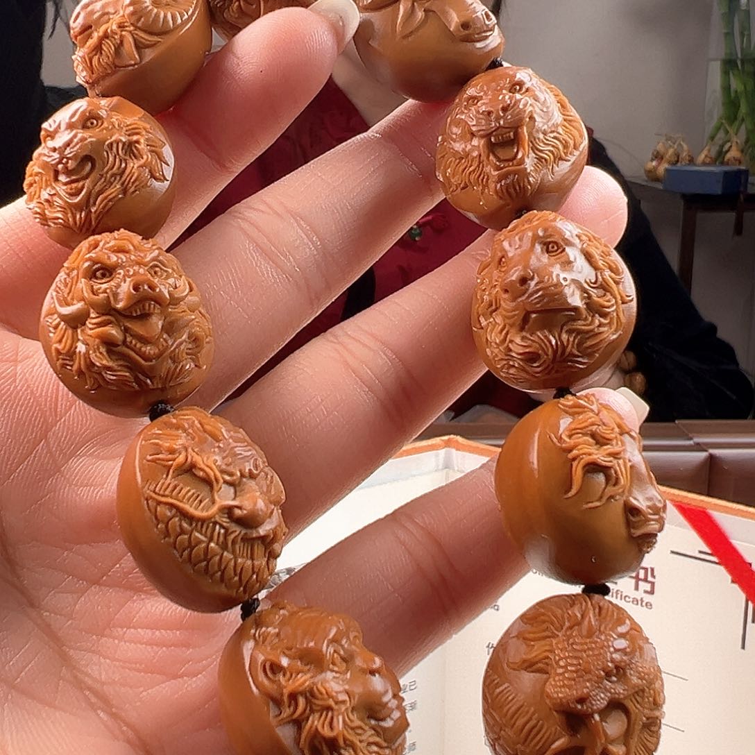 橄榄核吊坠橄榄核