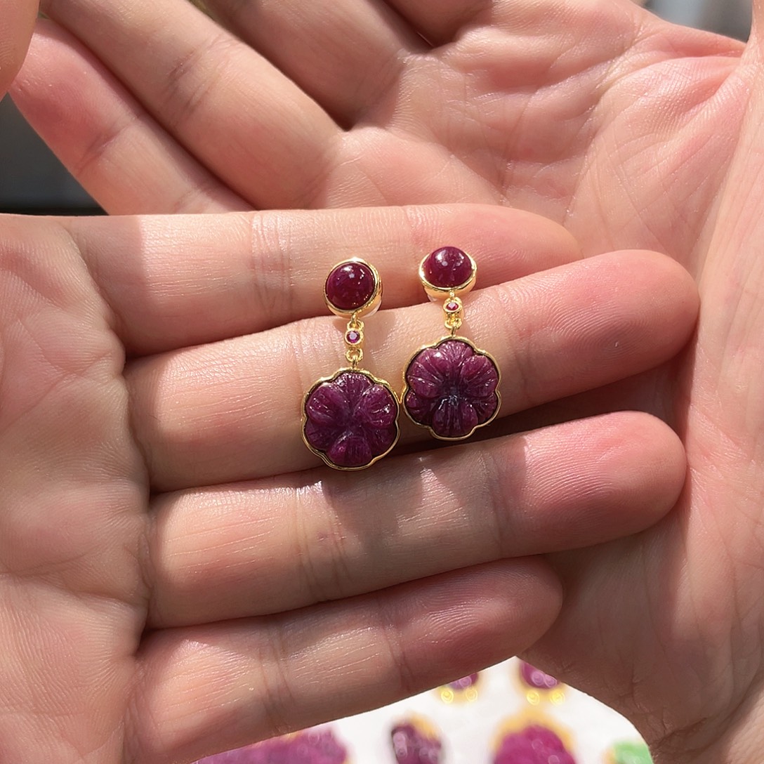 锦纶非金属耳坠红宝