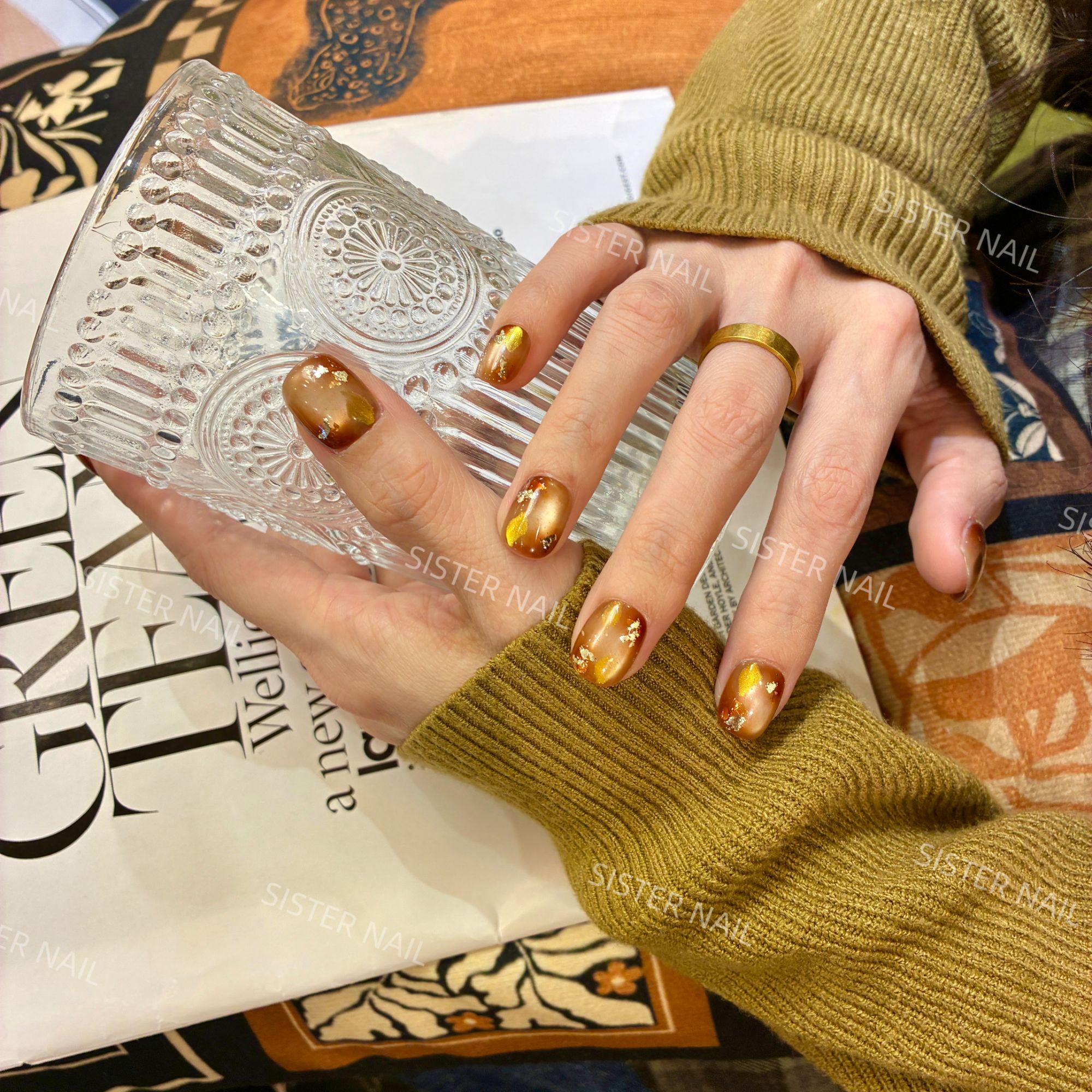 SISTER姐妹 焦糖乌龙 渐变追光猫眼通勤款穿戴甲高阶手工美甲短款